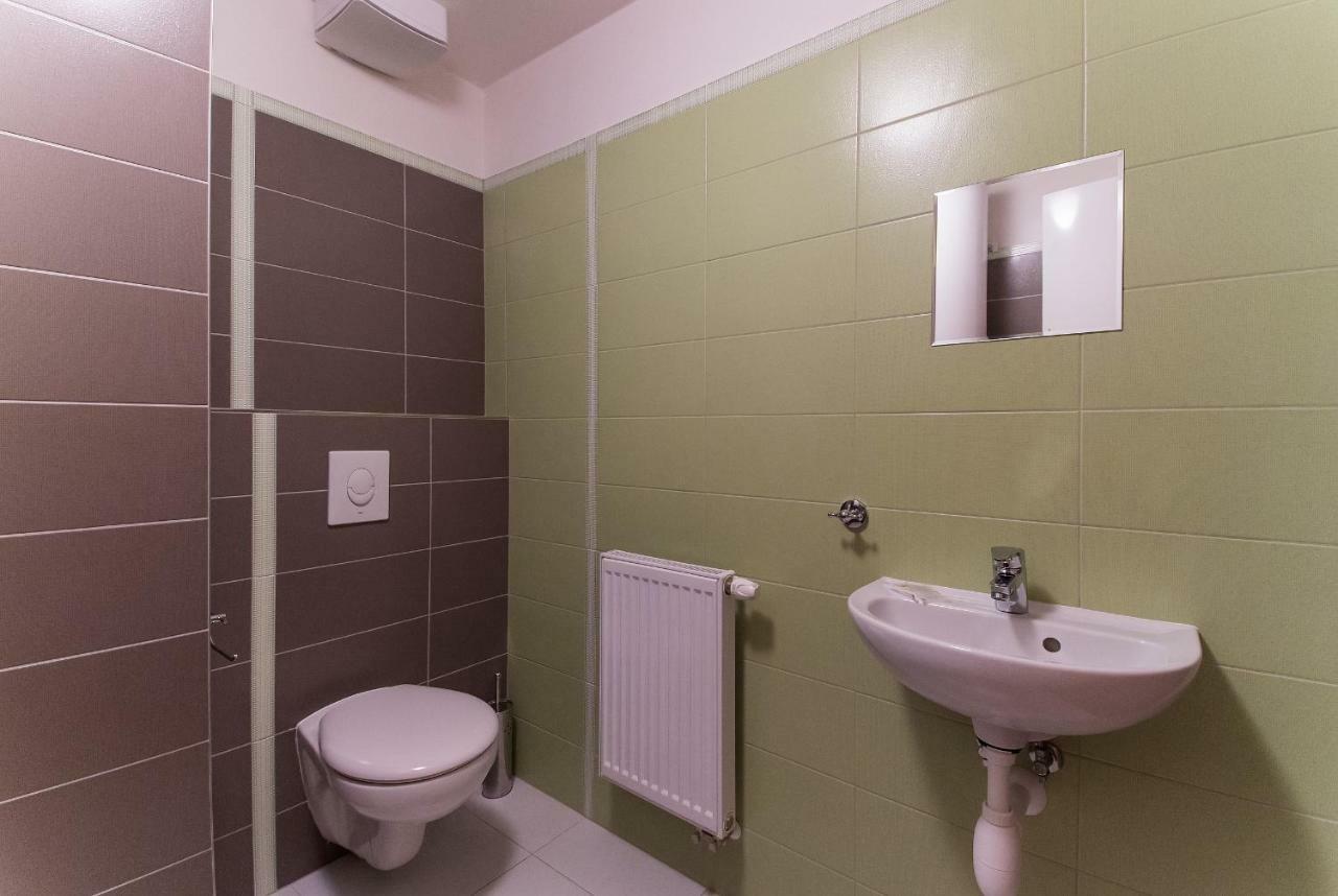 Apartman U Lazni D23 Trebon Bagian luar foto